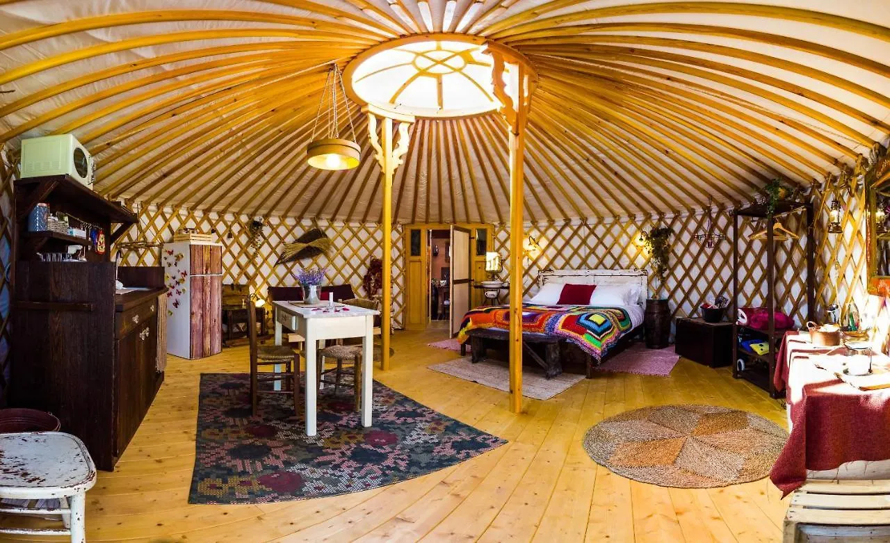 2 Cuori E 1 Yurta Glamping In Tuscany - Adults Only Asciano 0*,  Italy