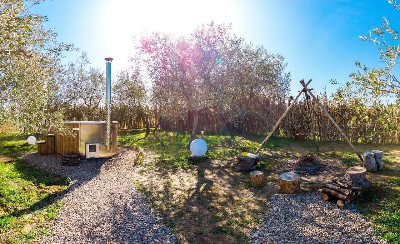 2 Cuori E 1 Yurta Glamping In Tuscany - Adults Only Asciano Luxury tent