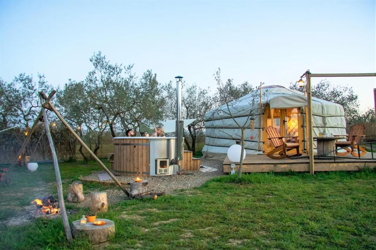 2 Cuori E 1 Yurta Glamping In Tuscany - Adults Only Asciano 0*,
