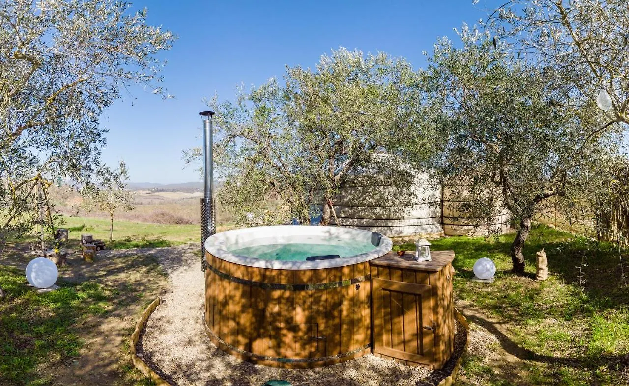 2 Cuori E 1 Yurta Glamping In Tuscany - Adults Only Asciano Luxury tent